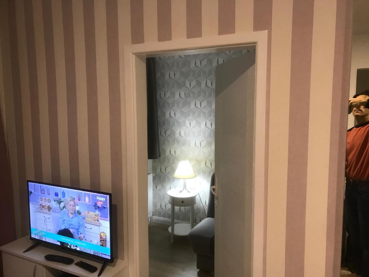 Apartman Kristina Free Parking Нови Сад Екстериор снимка